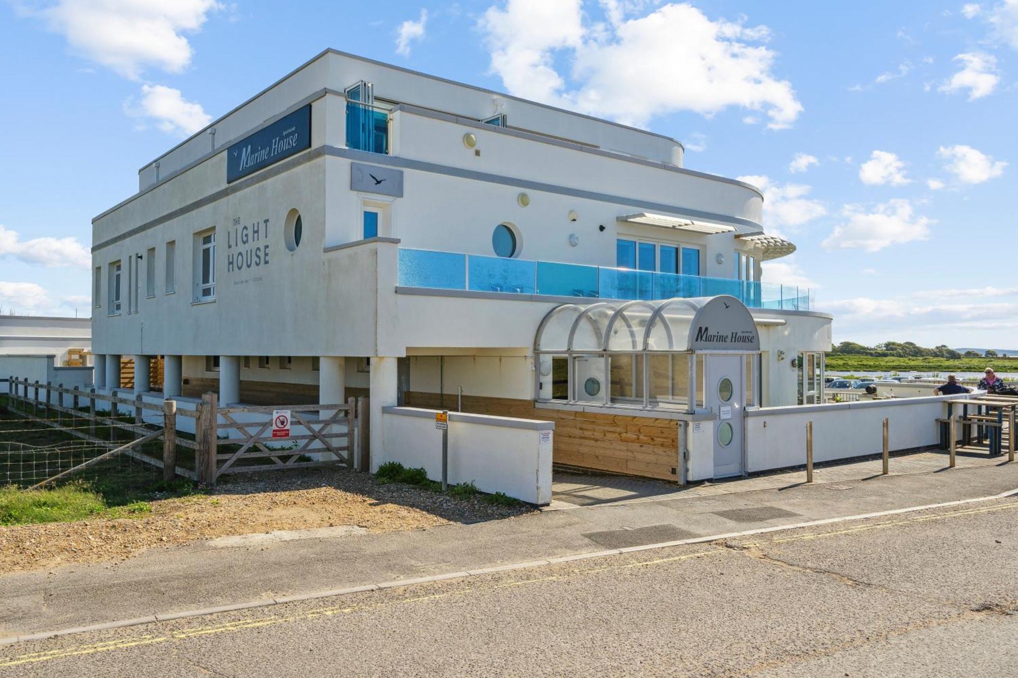 Marine House 호텔 리밍톤 외부 사진
